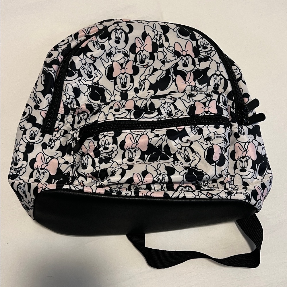Minnie Mouse Backpack - Picture 2 of 3